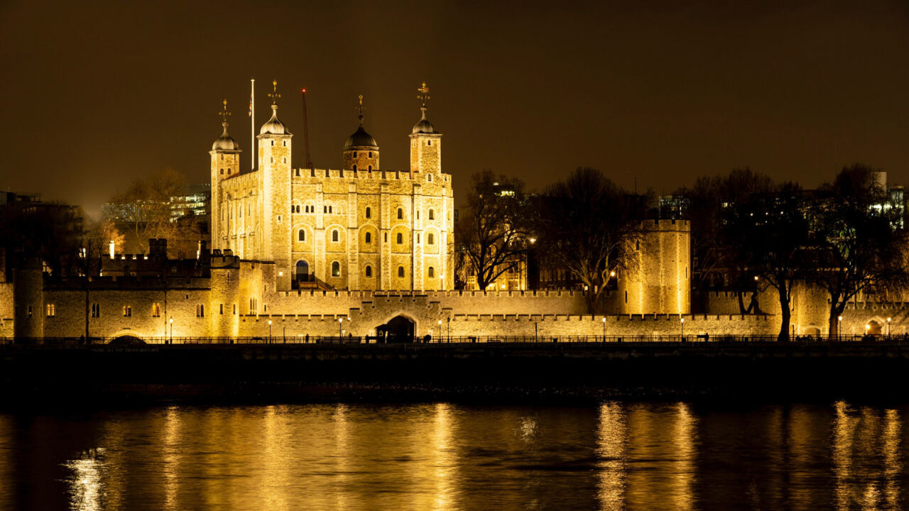 London Tower bei Nacht 